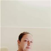 Insegnante brava e paziente empatica che desidera interagire con l'alunno